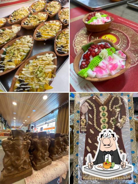 Food at Vani Sweets