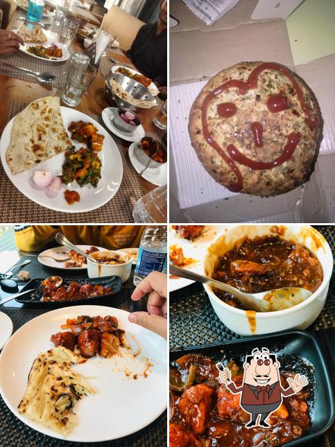 Food at CURRY ON RESTAURANT BANQUET & SKY LOUNGE