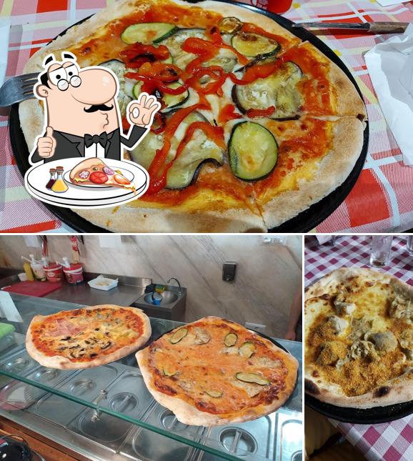 Prova una pizza a Jumanji Posada - Pizzeria Paninoteca
