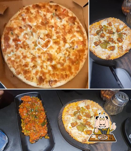 Order various variants of pizza
