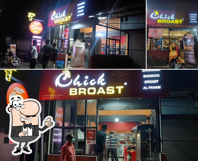 The exterior of CHICK BROAST