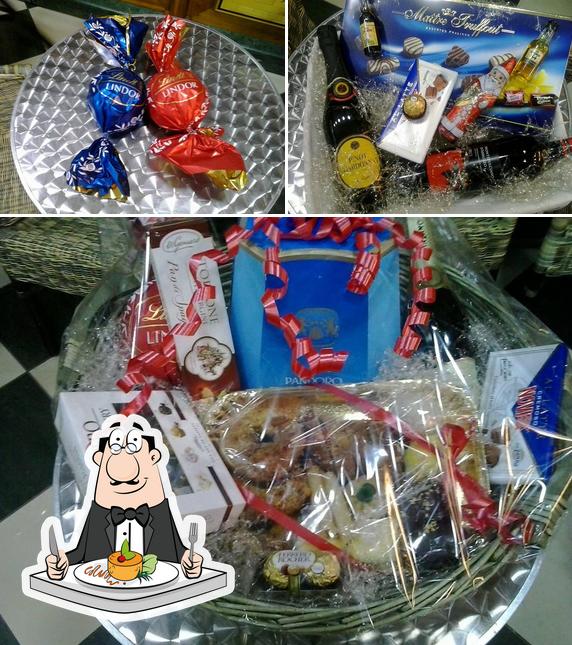 Questa è la immagine che mostra la cibo e birra di Bar Italia