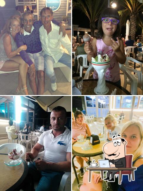 Dai un'occhiata agli interni di Bar gelateria ligure