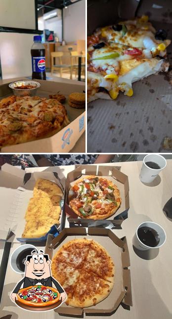 Order different variants of pizza