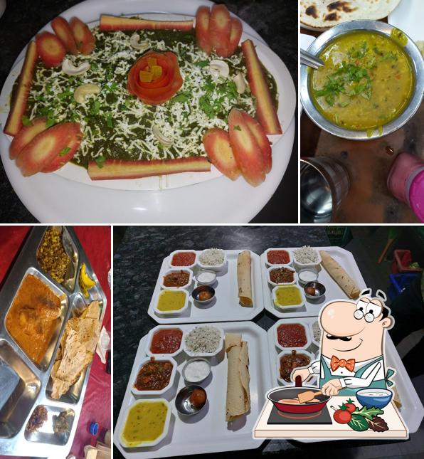 Chicken curry at Amol restaurant and lodging