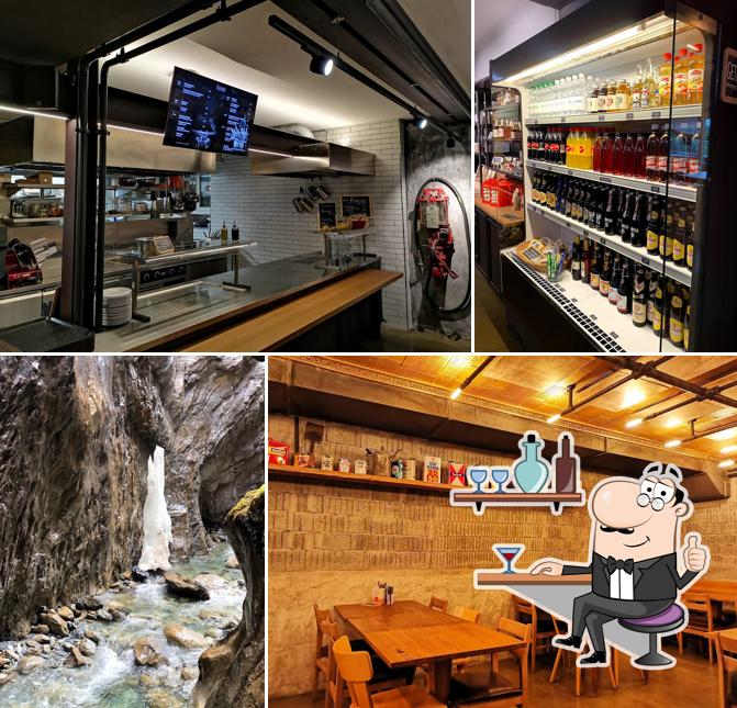 Gli interni di Chicken Run Restaurant