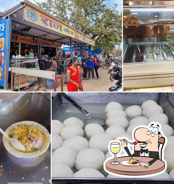 Food at RAJ SWEETS