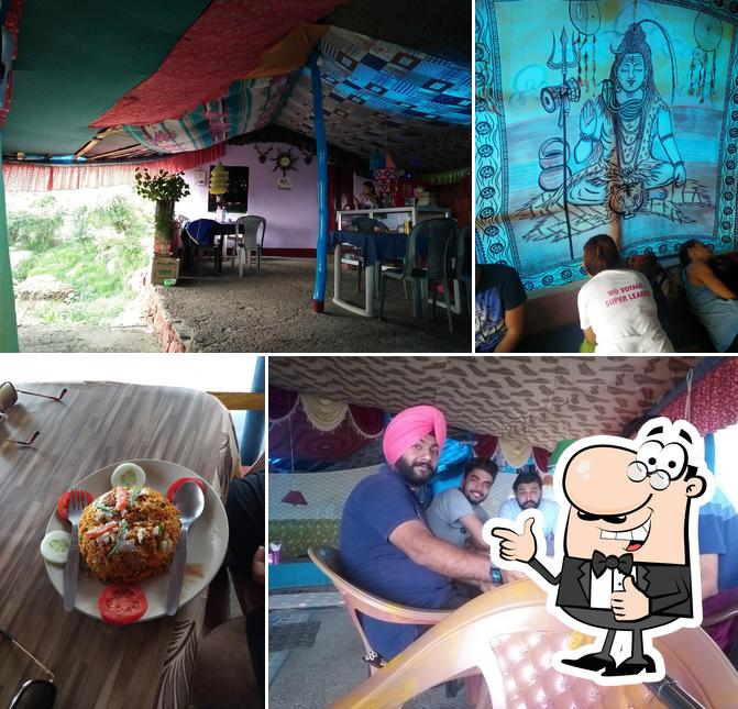 Here's a photo of Milaan cafe