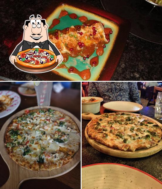 At BEERTALES- Brewery, Bar & Kitchen, you can enjoy pizza