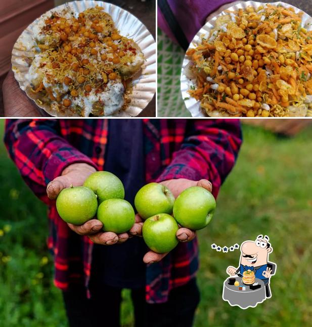 Meals at Bangarpet Bhel House