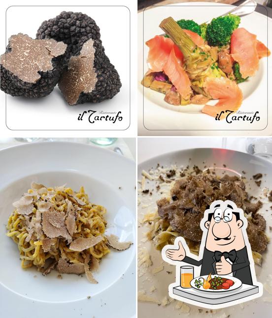 Tagliatelle al Ristorante Il Tartufo
