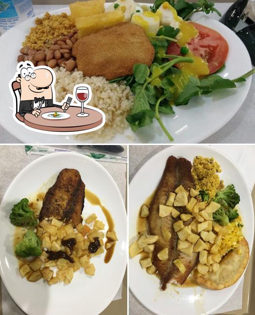 Comida em Restaurante Spot