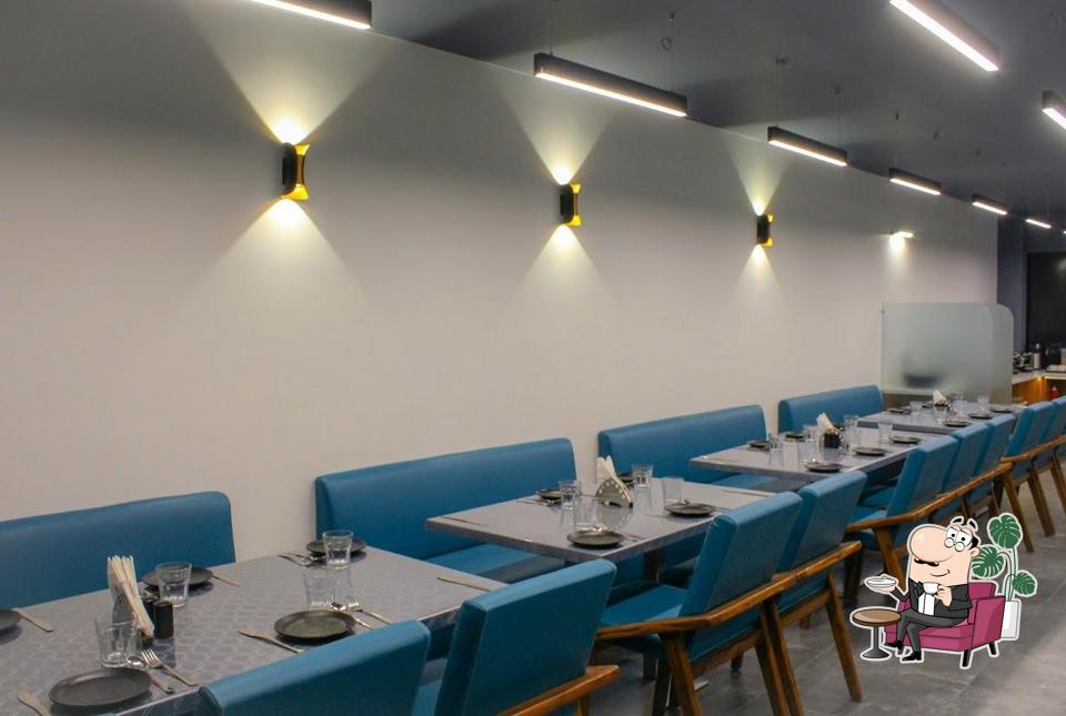 The interior of Snap Kitchen
