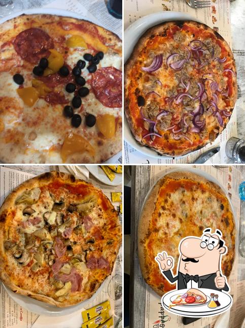 Prenditi una pizza a Ristorante Pizzeria Pappagallo Cattolica