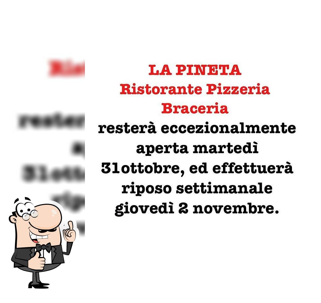 La pubblicità mostra le informazioni su La Pineta