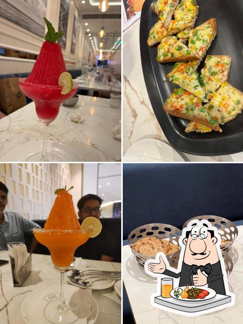Food at Cream Centre Palladium Mall