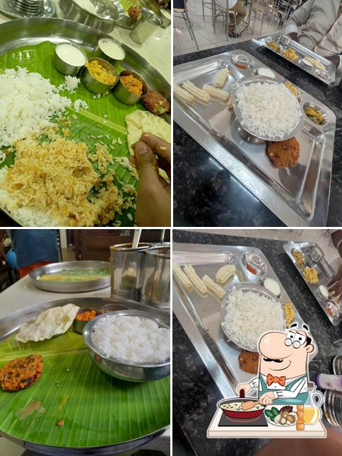 Fried rice at Hotel Unavu Aram