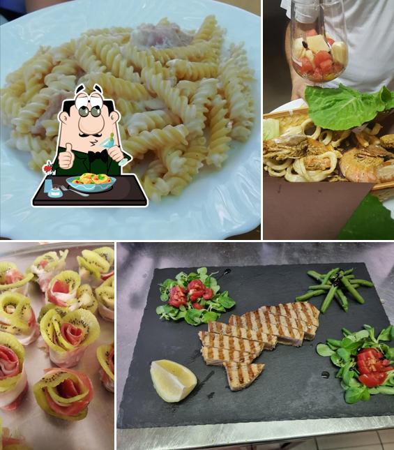 Maccheroni al formaggio al Ristorante amatori bocce sassi da Irene e Mary