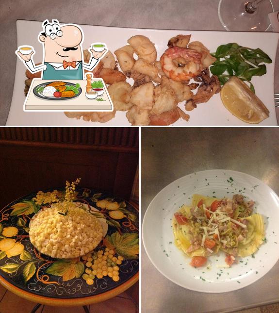 Calamari fritti al Ristorante Pizzeria Osteria La Corte - Ristorante Pizzeria con dehor nel giardino a Castiglione della Pescaia