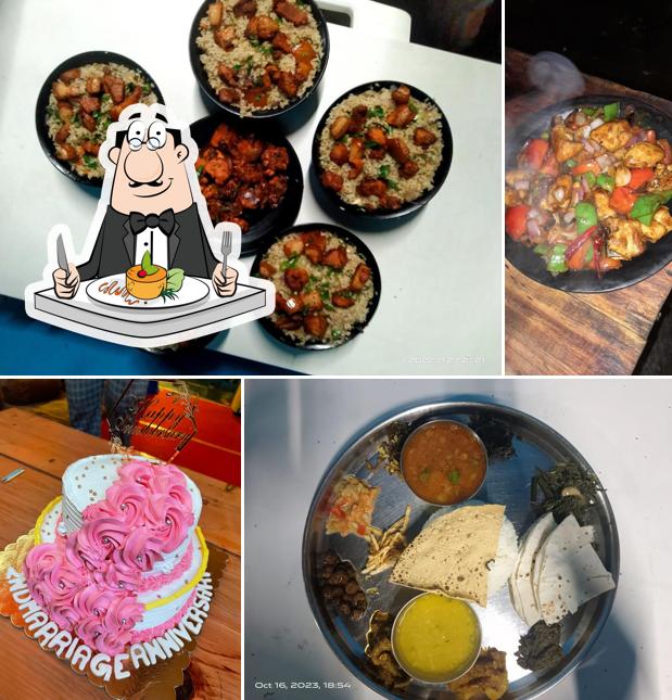 Food at New Bhat Ghar