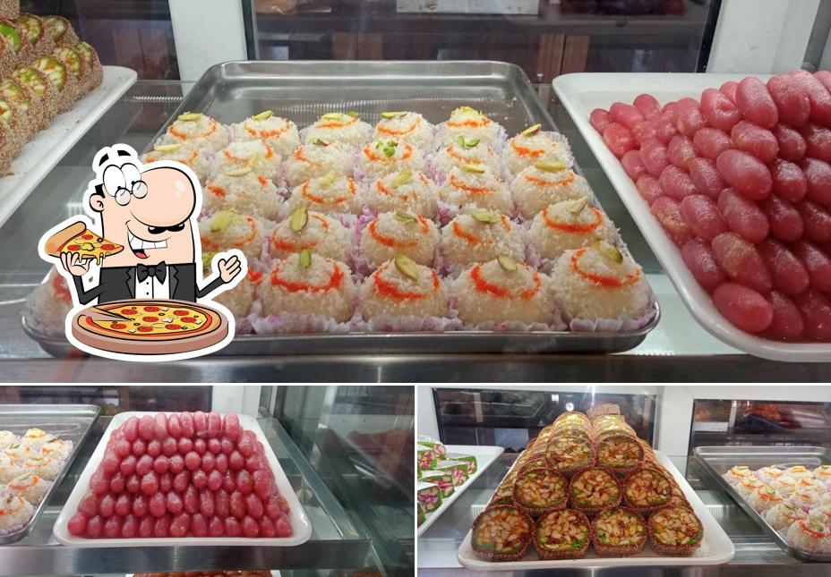 Try out pizza at MDS fresh bakes