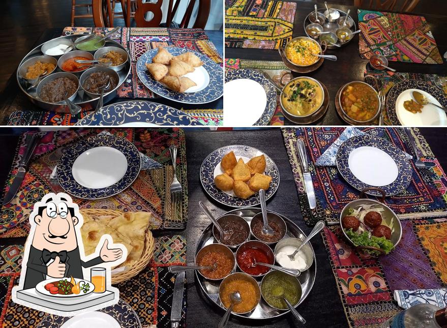 Platos en Tulsi Indian Cuisine