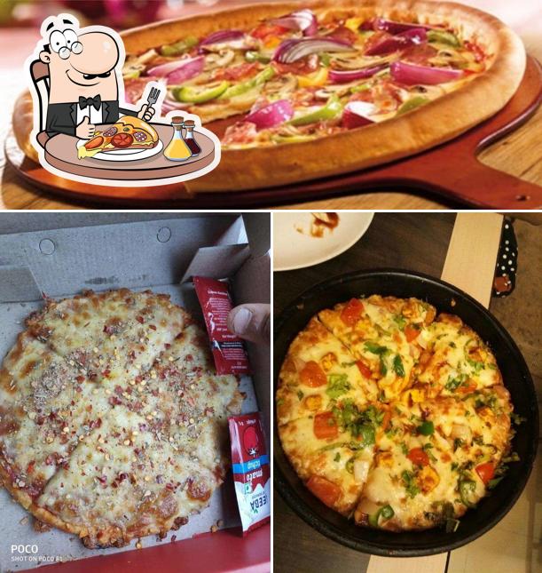 Pick pizza at US Pizza