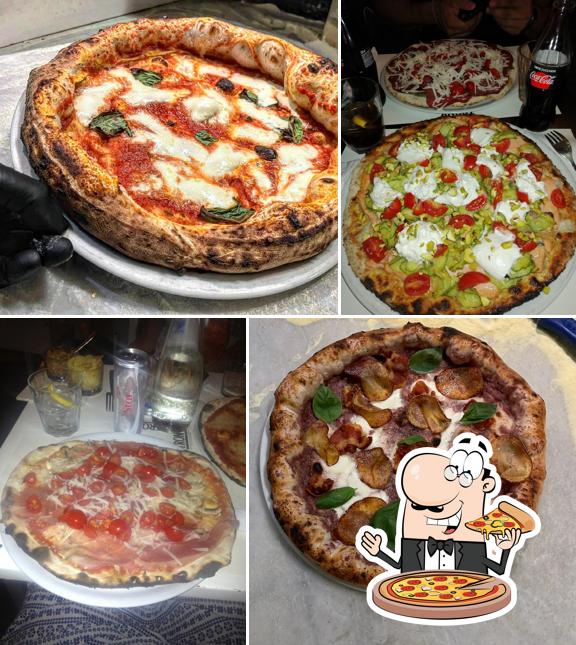 Prova una pizza a Caffe' Cristallo