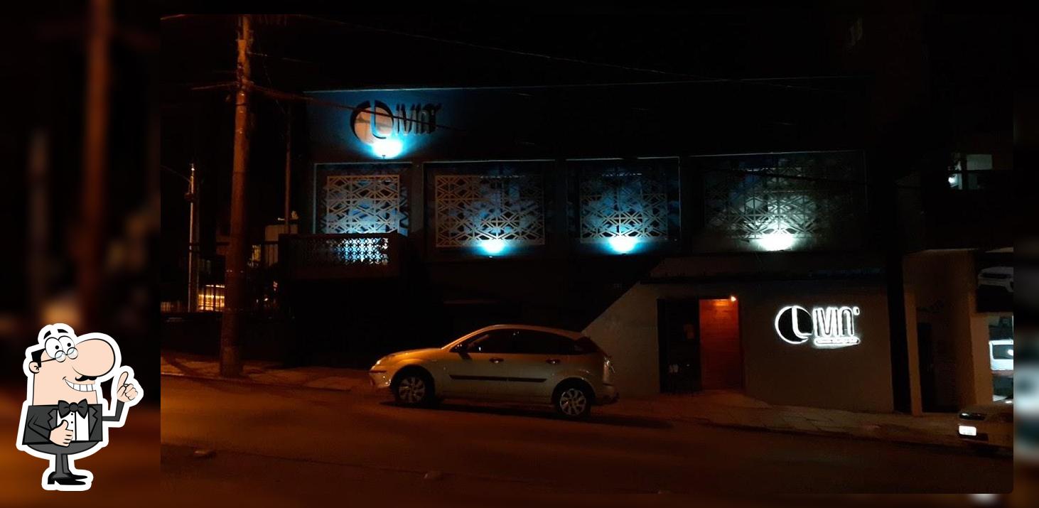 Livin Lounge Bar
