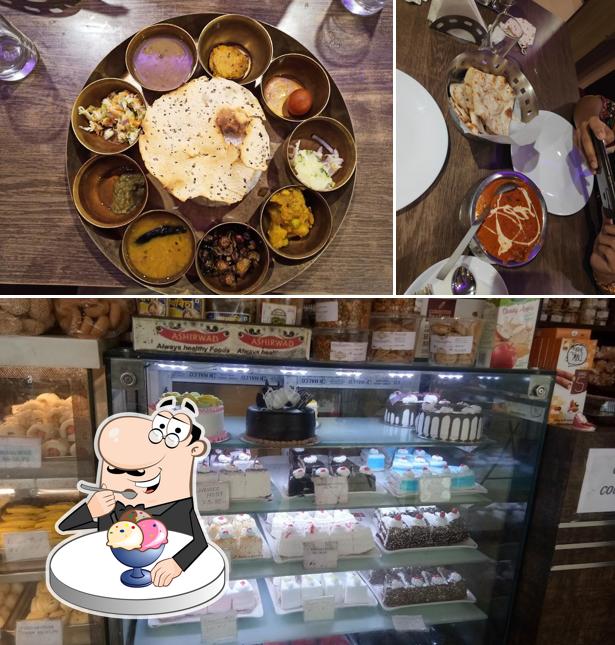 FOODVILLA provides a number of sweet dishes