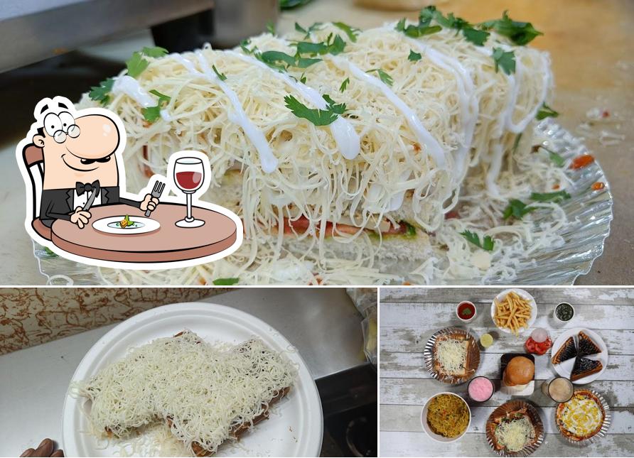 Food at New Sapna Sandwich And Pizza (jail Road )