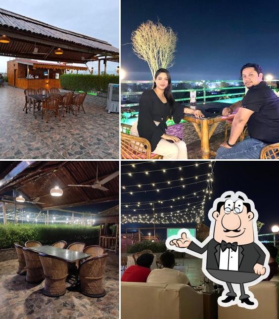 The interior of Bamboo'z Rooftop