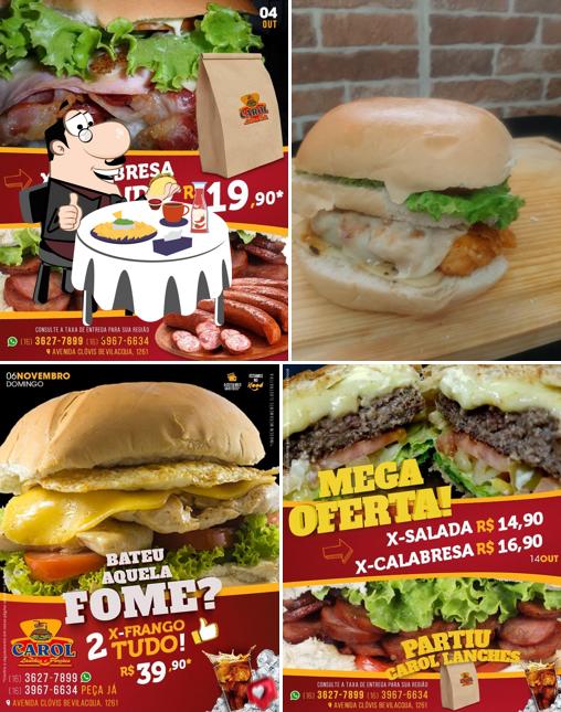 CAROL LANCHES E PORÇÕES JARDIM PAULISTANO serve uma seleção de opções para os amantes dos hambúrgueres
