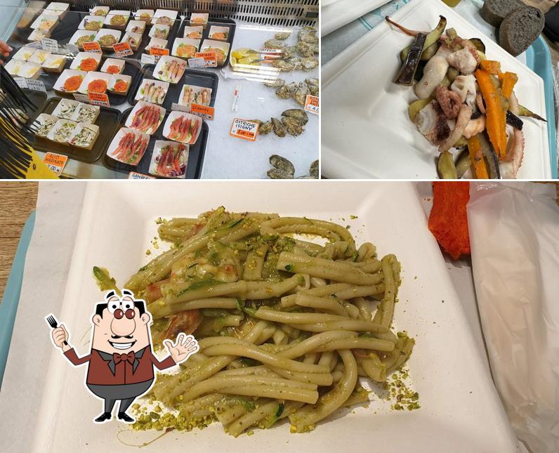 Platti al Pescheria del Pavaglione