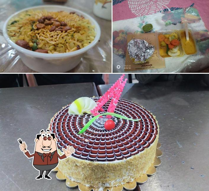 Food at Chokho Jeeman