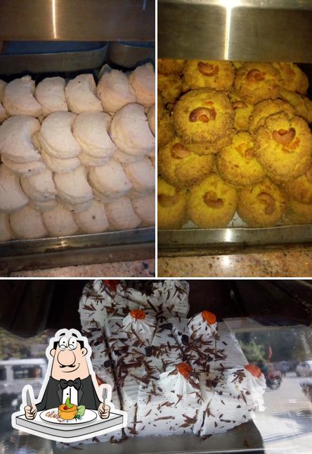 Meals at Blue Moon Bakery