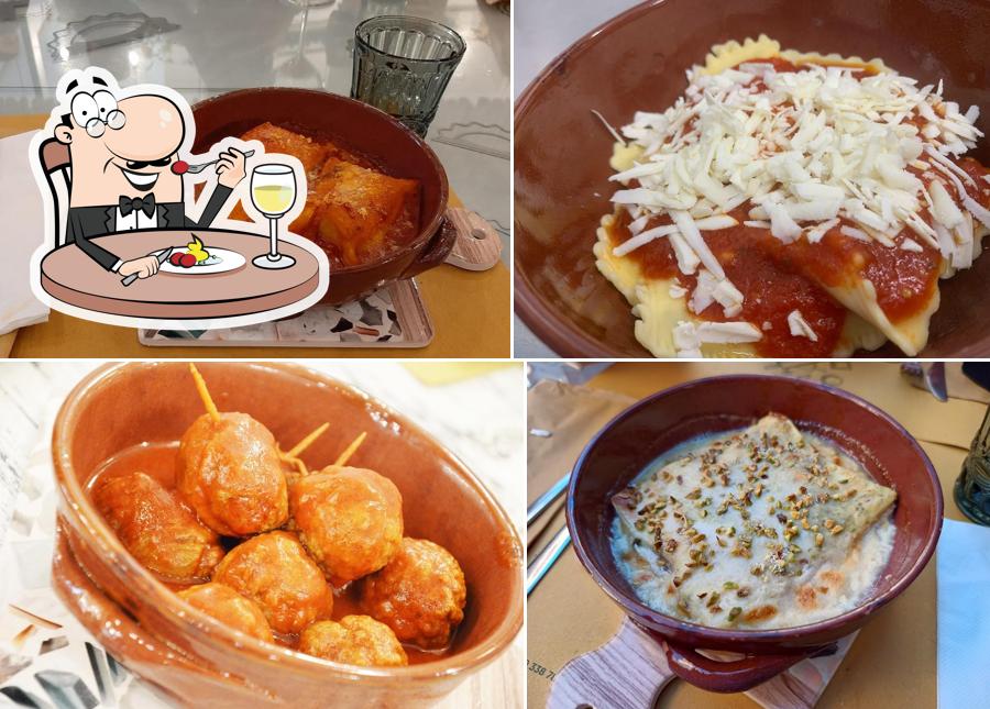Platti al La Pasteria - pasta fresca e prelibatezze