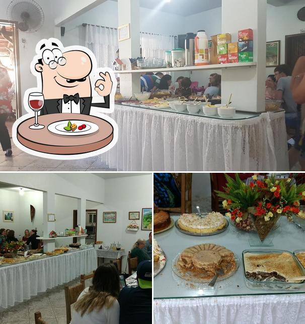 Platos en Café Rural Família Roos