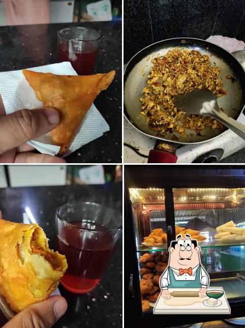 Samosa at Thoma's Tea Shop