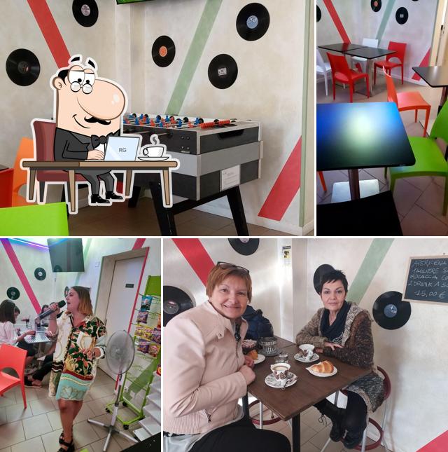Gli interni di Bar Erasmus