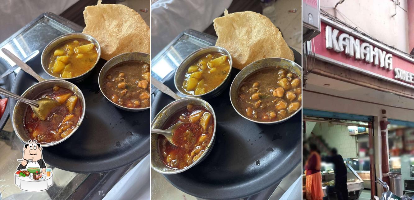 Hot and sour soup at Kanahya Sweets