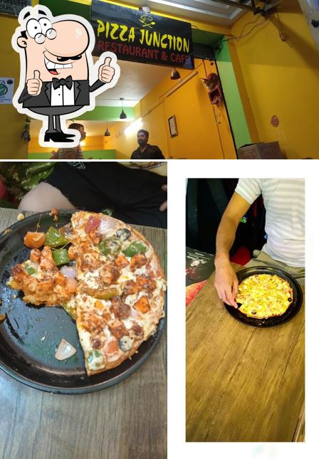 Pizza junction