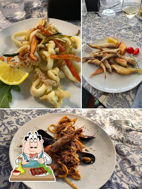 Prenditi i piatti di carne a Ristorante Profumo di Mare...fish restaurant