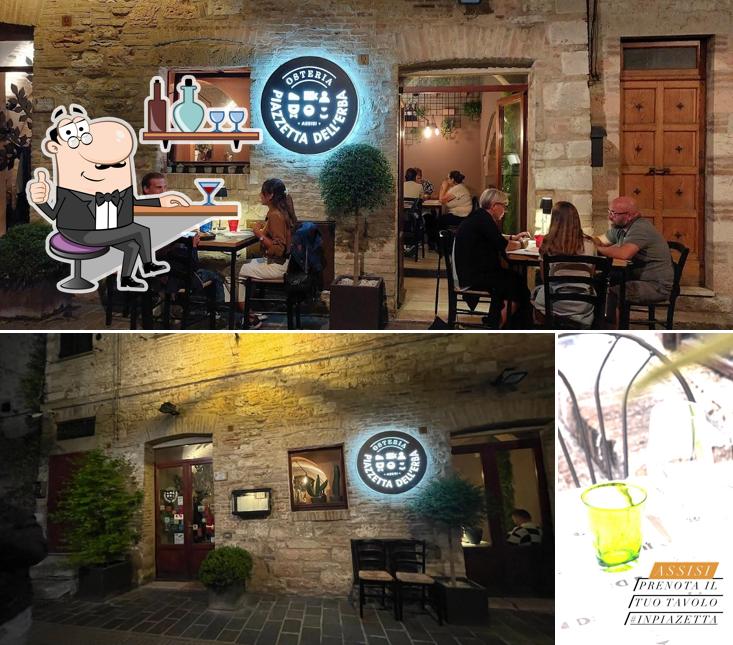 Gli interni di Osteria La Piazzetta Dell'Erba