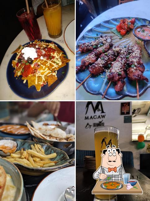Chicken wings at Macaw By Stories