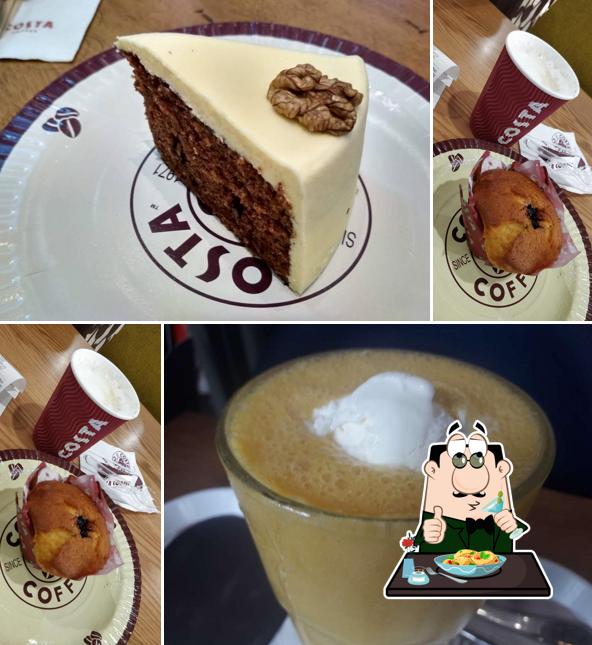 Chocolate mousse at Costa Coffee