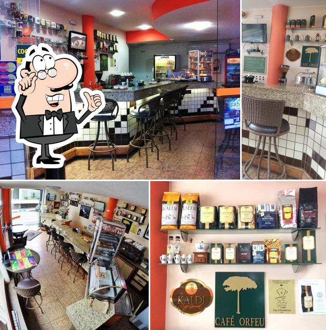 Cine Café