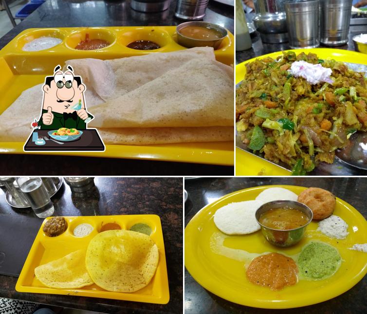 Food at Hotel Shri Ramanaas