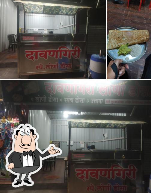 Among different things one can find interior and food at Davangiri Loni Dosa