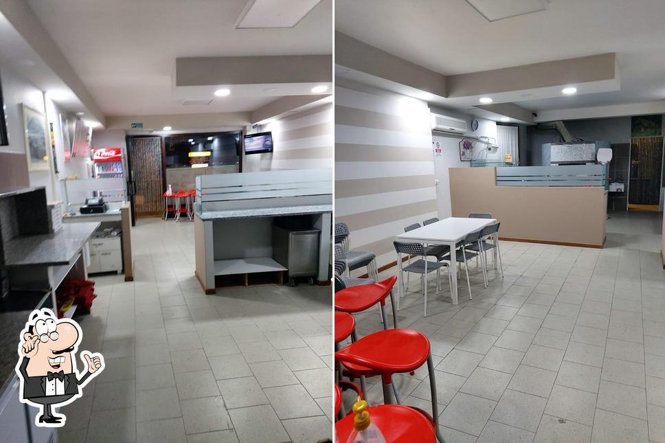 Gli interni di Magika pizzeria e kebab_Chieve